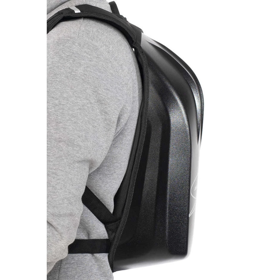 Spyke Aero Schwarzer Technischer Motorradrucksack 2 Spyke Aero Schwarzer Technischer Motorradrucksack – Bild 2