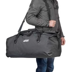 Wasserdichte Frachttasche Givi EA126 80 Liter Schwarz 5 Wasserdichte Frachttasche Givi EA126 80 Liter Schwarz -Taschen und Koffer Verkäufe wasserdichte frachttasche givi ea126 80 liter schwarz 125327